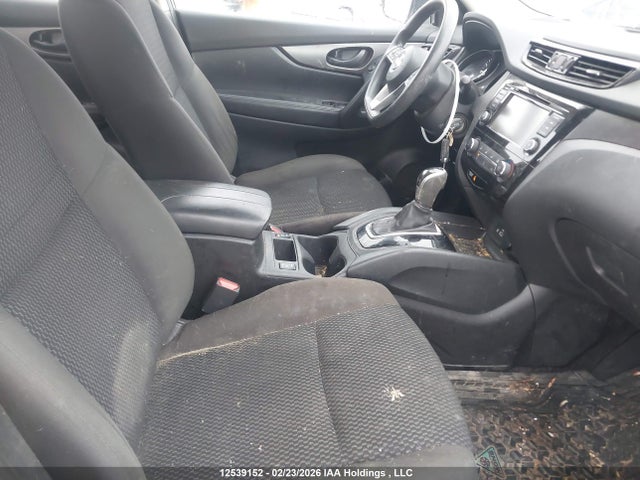 JN1BJ1AW3MW448995 Nissan QASHQAI