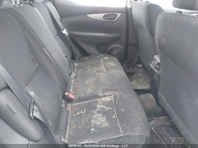 JN1BJ1AW3MW448995 Nissan QASHQAI