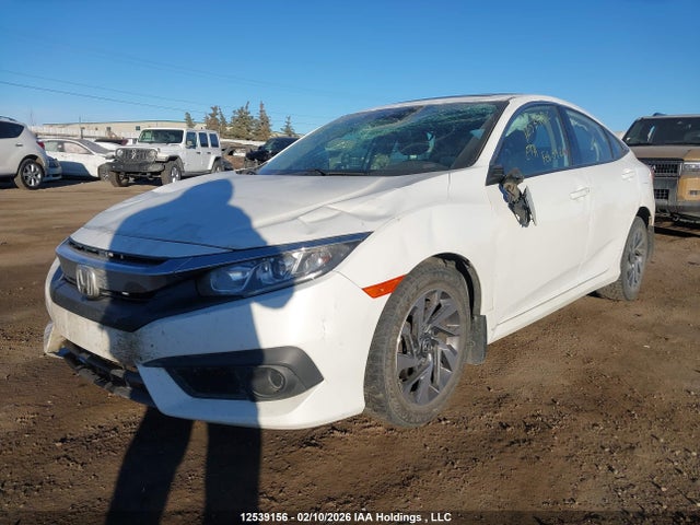 2HGFC2F88JH020571 Honda CIVIC EX