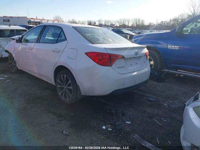 2T1BURHE4HC885922 Toyota COROLLA SE