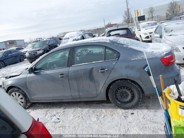 3VW2K7AJ2FM355077 Volkswagen Jetta 2.0l Trendline/2.0l Trendline+