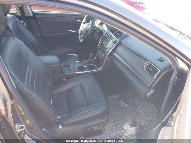 12539180 :رقم المزاد ، 4T1BD1FK7HU226273 vin ، 2017 Toyota Camry Hybrid Xle مزاد بيع