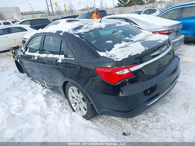 2013 Chrysler 200 Touring მანქანა იყიდება აუქციონზე, vin: 1C3CCBBB6DN758405, აუქციონის ნომერი: 12539187