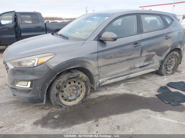 KM8J23A40KU909302 Hyundai Tucson Essential W/safety Package