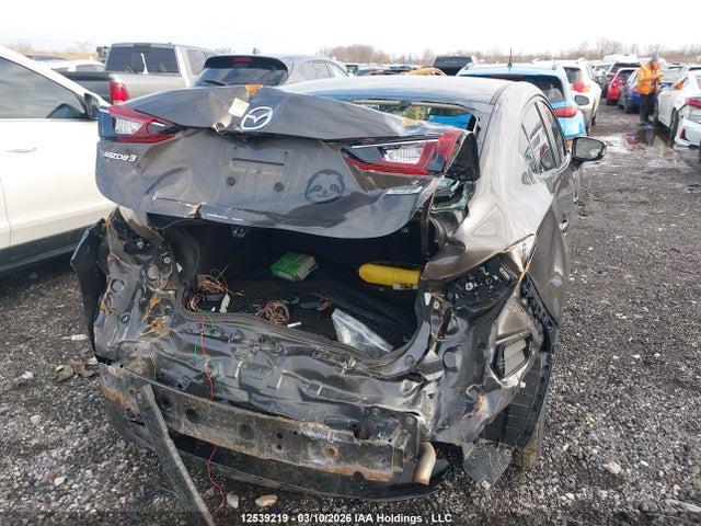 3MZBM1V71GM252529 Mazda MAZDA3