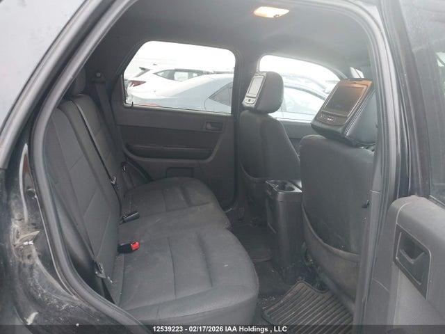 2011 Ford Escape Xlt Automatic მანქანა იყიდება აუქციონზე, vin: 1FMCU9D75BKA00494, აუქციონის ნომერი: 12539223