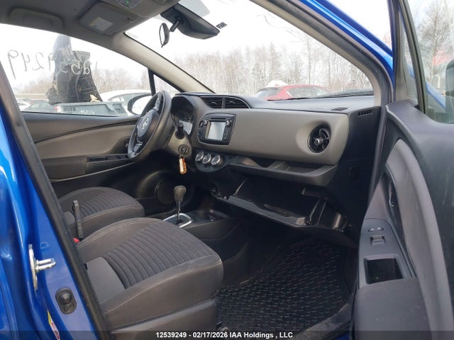 VNKKTUD33KA104689 Toyota YARIS LE