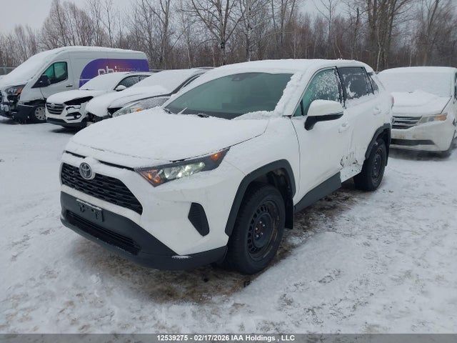 2T3Z1RFV1NC180623 Toyota RAV4 LE