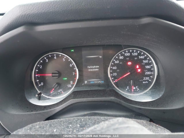 2T3Z1RFV1NC180623 Toyota RAV4 LE