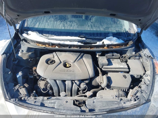KMHD25LHXGU278770 Hyundai Elantra Gt Gl