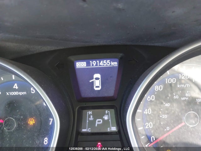 KMHD25LHXGU278770 Hyundai Elantra Gt Gl