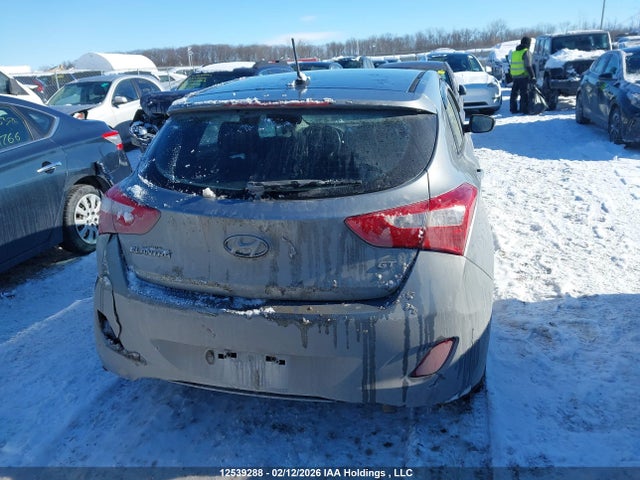 KMHD25LHXGU278770 Hyundai Elantra Gt Gl