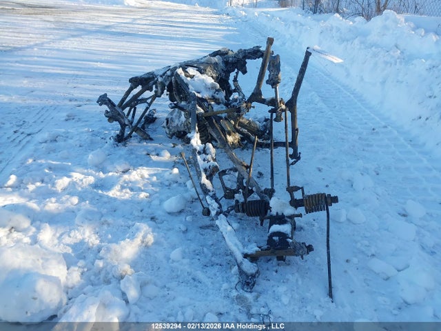 Skidoo Renegade 2018 2BPSUWJG1JV000101 Image 3