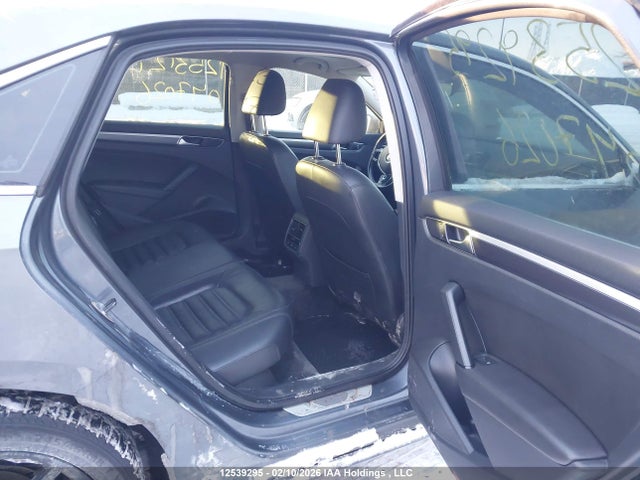1VWCS7A30GC047026 Volkswagen Passat Sel/sel Premium