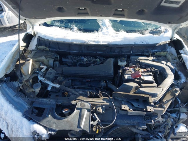 5N1AT2MV5HC821971 Nissan Rogue S/sl Platinum/sv