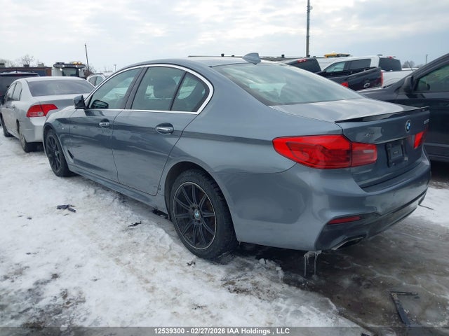 WBAJA7C31HG906223 BMW 530i Xdrive