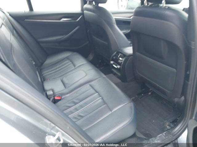 WBAJA7C31HG906223 BMW 530i Xdrive