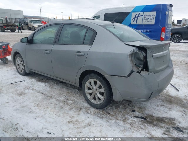 12539324 :رقم المزاد ، 3N1AB6AP4BL710654 vin ، 2011 Nissan Sentra 2.0 مزاد بيع