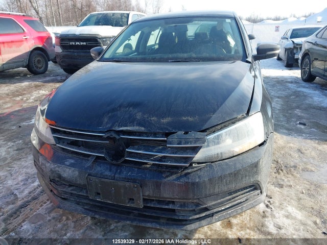 3VWD07AJ8FM275345 Volkswagen JETTA SE