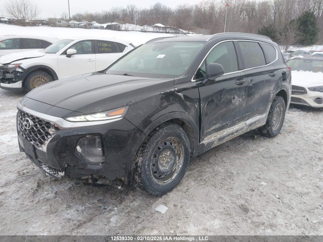 5NMS23ADXLH215847 Hyundai Santa Fe Essential Fwd With Smartsense Package