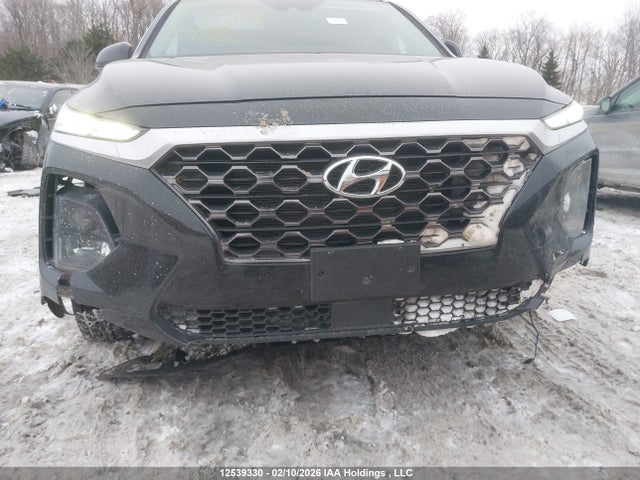 5NMS23ADXLH215847 Hyundai Santa Fe Essential Fwd With Smartsense Package