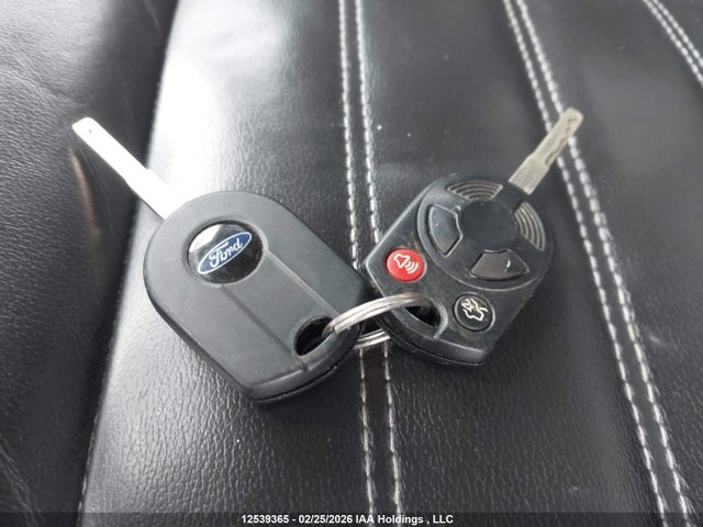 1FMCU9HD7JUC82866 Ford ESCAPE SEL