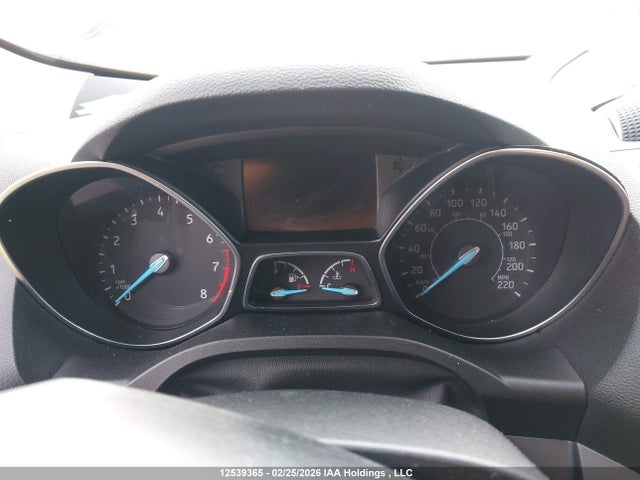1FMCU9HD7JUC82866 Ford ESCAPE SEL