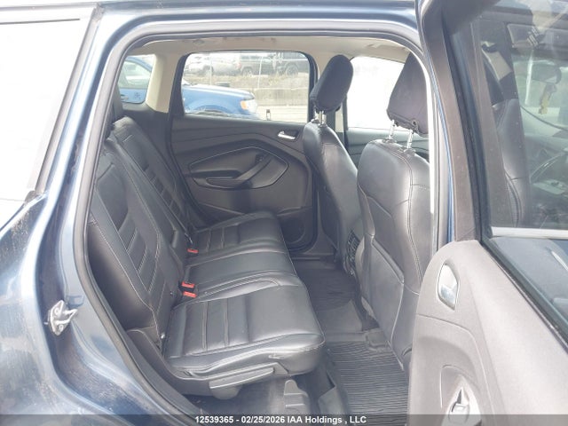 1FMCU9HD7JUC82866 Ford ESCAPE SEL