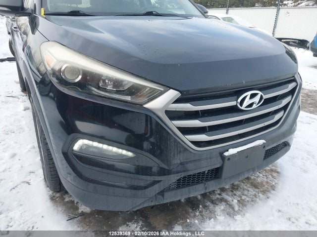 KM8J3CA49HU508966 Hyundai Tucson Limited/sport And Eco/se