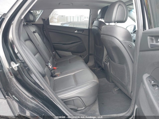 KM8J3CA49HU508966 Hyundai Tucson Limited/sport And Eco/se