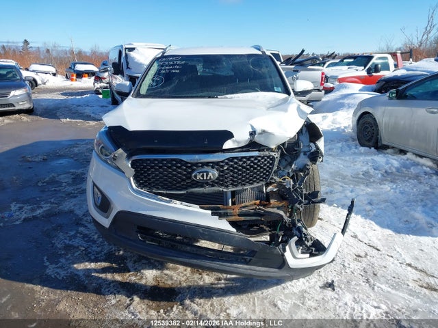 5XYPGDA14JG365706 KIA Sorento Lx/l