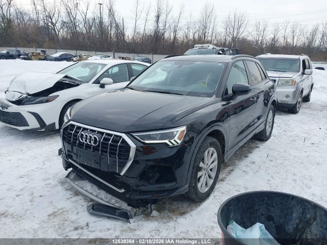 WA1AECF37L1014317 Audi Q3 45 Komfort