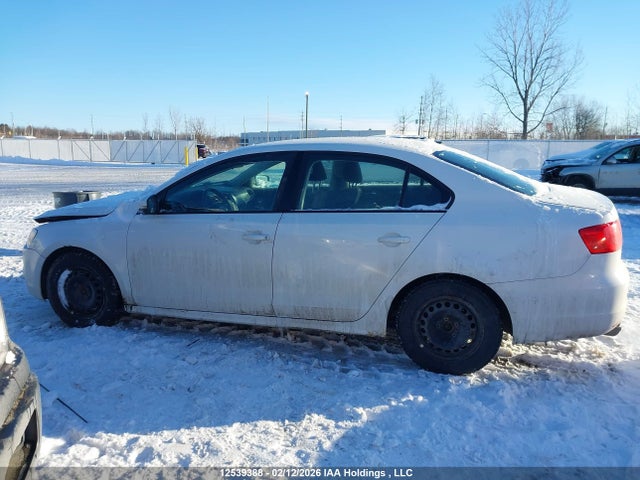Продаж на аукціоні авто 2014 Volkswagen Jetta 2.0l Trendline+, vin: 3VW2K7AJ1EM231235, номер лоту: 12539388