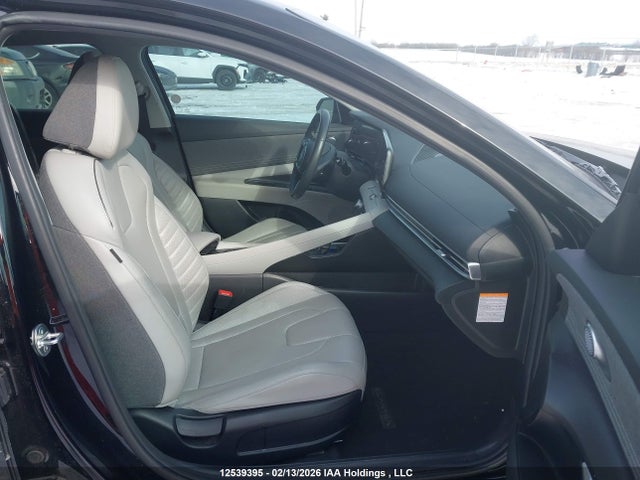 KMHLN4DJ9RU111351 Hyundai Elantra Hybrid Luxury W/two-tone Interior