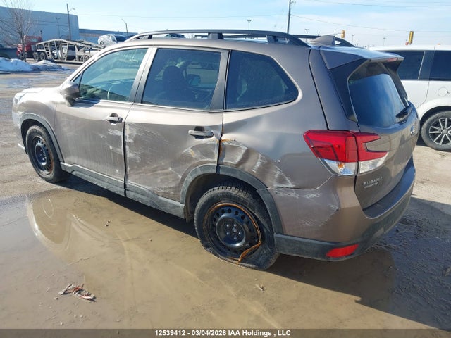 JF2SKEEC4NH490620 Subaru Forester Touring