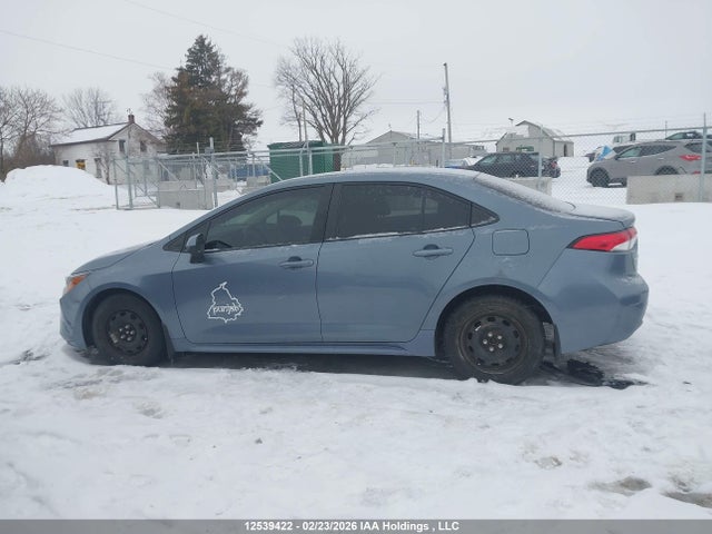12539422 :رقم المزاد ، 5YFBPMBE0NP289270 vin ، 2022 Toyota Corolla Le مزاد بيع