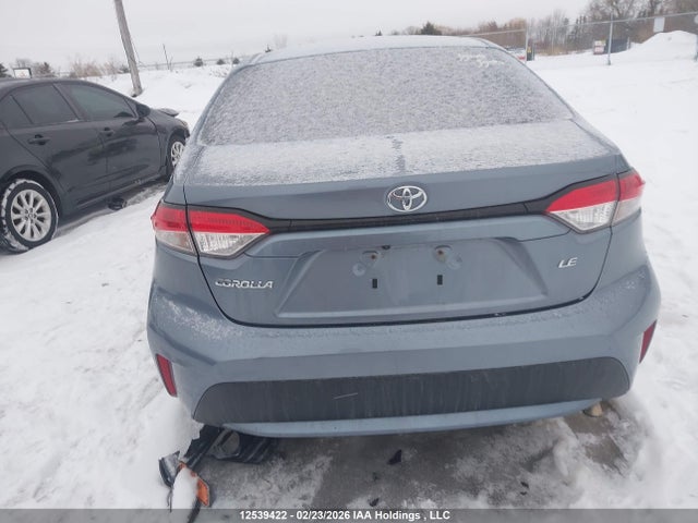 12539422 :رقم المزاد ، 5YFBPMBE0NP289270 vin ، 2022 Toyota Corolla Le مزاد بيع
