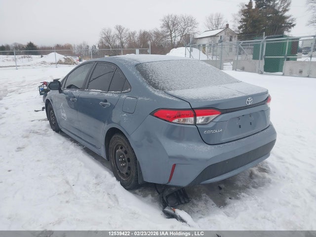 12539422 :رقم المزاد ، 5YFBPMBE0NP289270 vin ، 2022 Toyota Corolla Le مزاد بيع