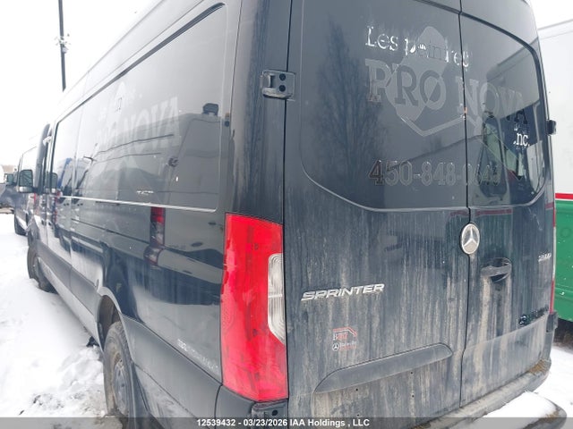 12539432 :رقم المزاد ، W1Y4ECHY2MP424805 vin ، 2021 Mercedes-benz Sprinter 2500 High Roof V6 Diesel مزاد بيع