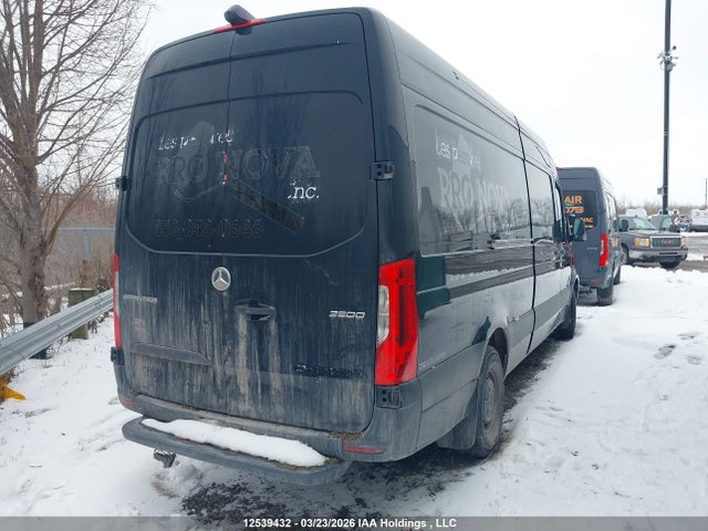 12539432 :رقم المزاد ، W1Y4ECHY2MP424805 vin ، 2021 Mercedes-benz Sprinter 2500 High Roof V6 Diesel مزاد بيع