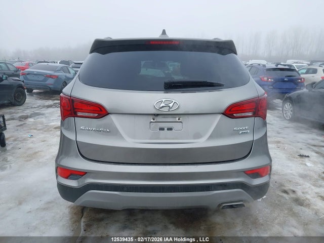 5XYZUDLB5HG472992 Hyundai Santa Fe Sport 2.4 Se