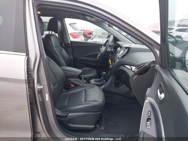 5XYZUDLB5HG472992 Hyundai Santa Fe Sport 2.4 Se
