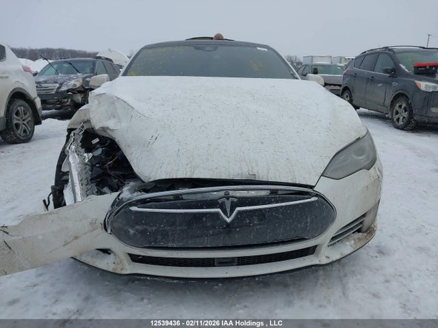 5YJSA1E45GF136627 Tesla Model S 90d/p100d/p85d/p90d