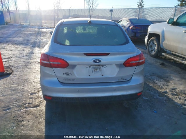 12539438 :رقم المزاد ، 1FADP3F29FL377527 vin ، 2015 Ford Focus Se مزاد بيع