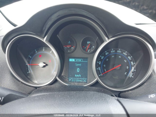 1G1PC5SBXE7127976 Chevrolet Cruze 1lt