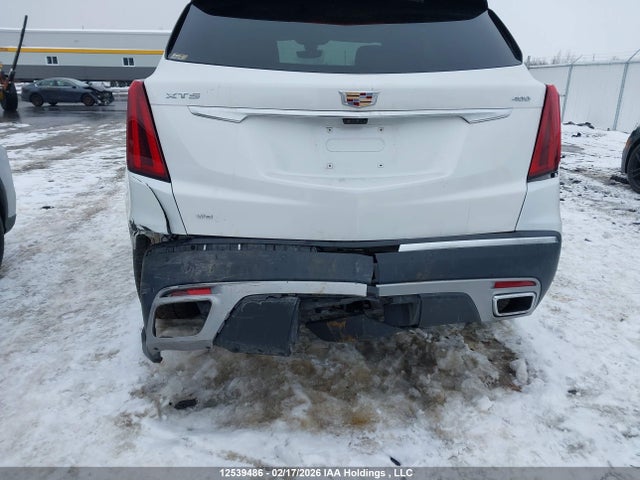 1GYKNFRS8NZ109658 Cadillac Xt5 Premium Luxury