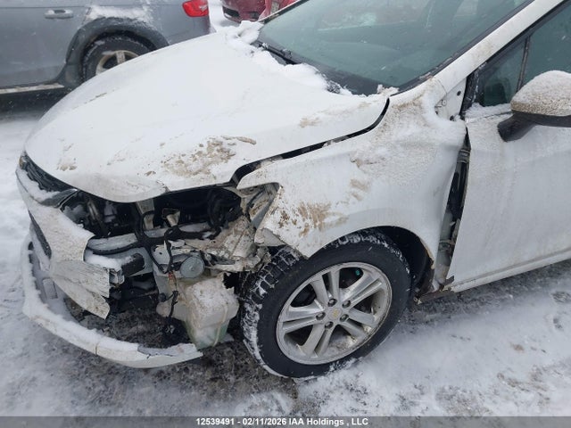 1G1BE5SM9H7225388 Chevrolet Cruze Lt Auto