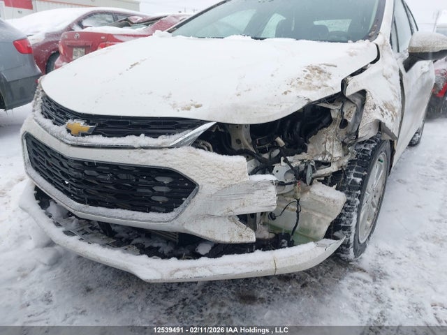 1G1BE5SM9H7225388 Chevrolet Cruze Lt Auto