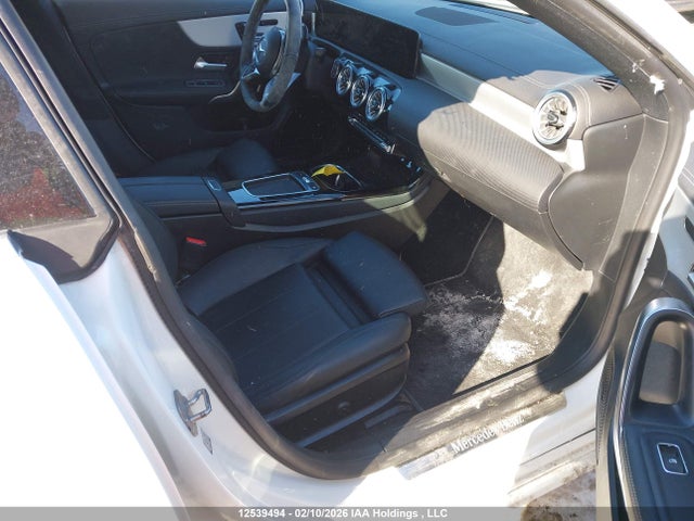 W1K5J4HB6SN518027 Mercedes-Benz CLA 250 4MATIC