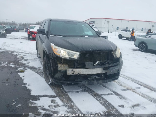 5TDBKRFH6ES022951 Toyota Highlander Le